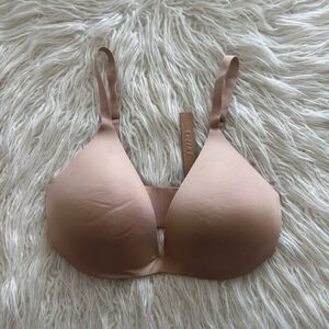 Skims Wireless Super Push up Bra Clay Size 34D